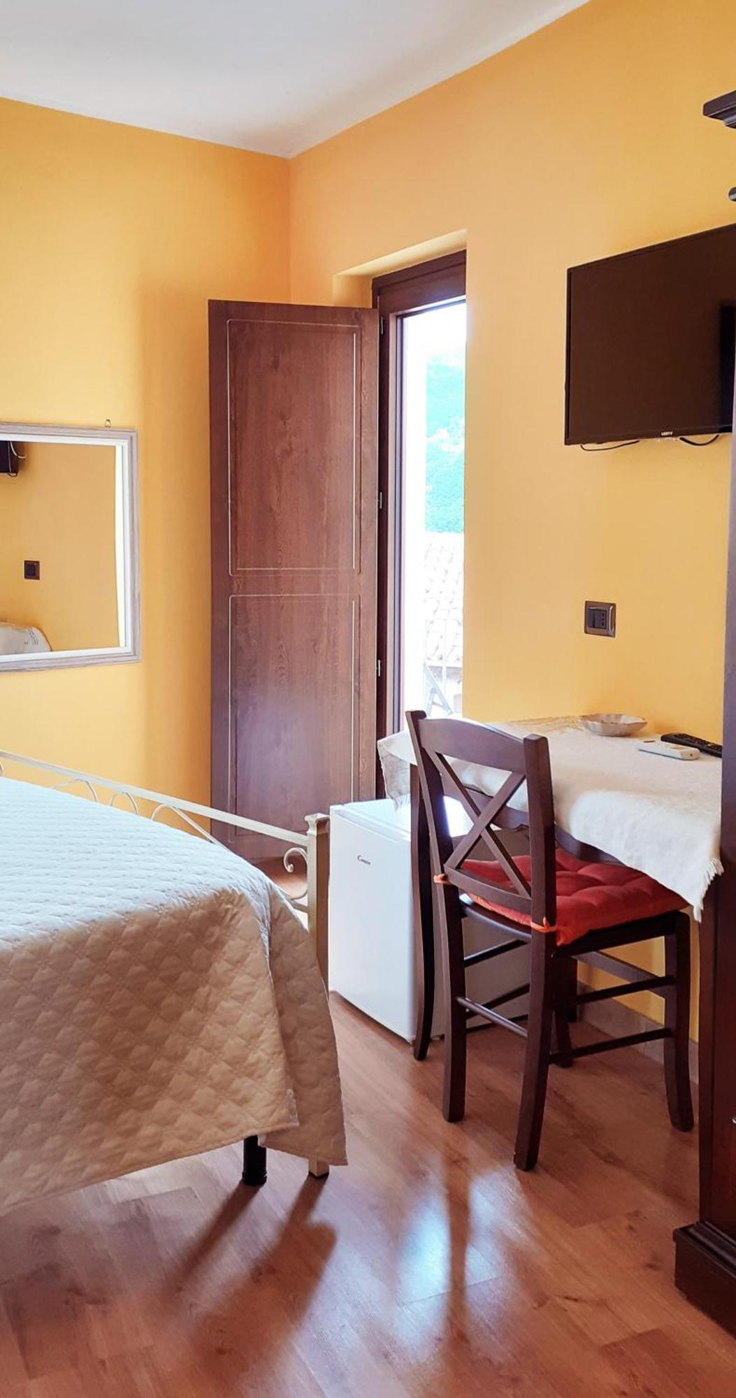 B&B Borgo Revelia Rivello Buitenkant foto